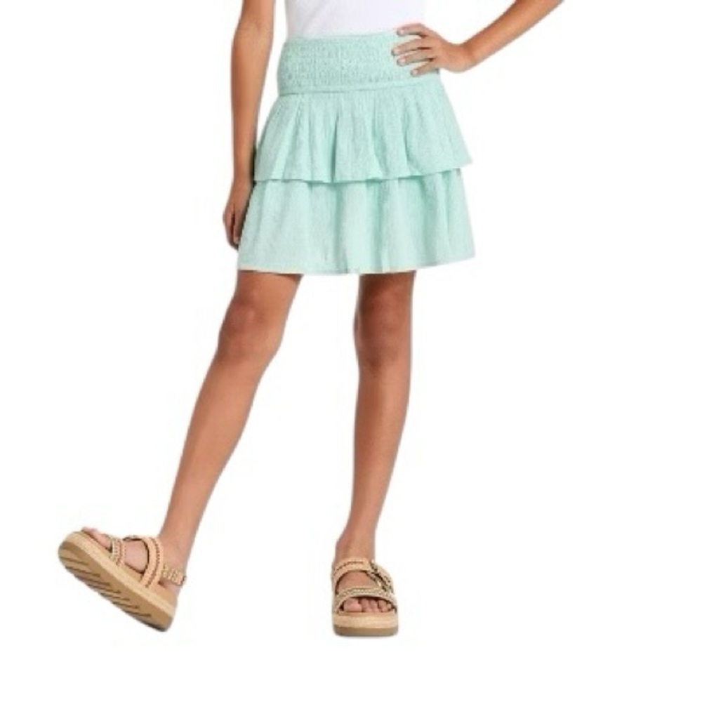 Cat & Jack Smocked Waist Tiered Woven Skort